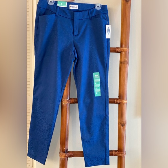 OLD NAVY ANKLE LENGTH PANTS NEW - Picture 1 of 10